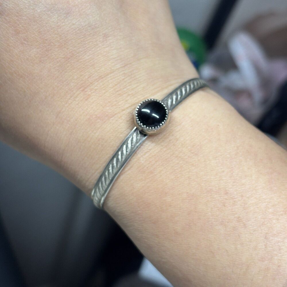 Vintage Sterling Silver Black Onyx Cuff Bracelet Southwestern 6.1”